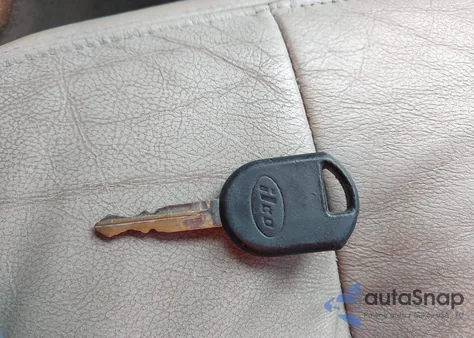 2009 Mercury Grand Marquis Ls (Fleet Only) from USA, damaged, VIN 2MEHM75V89X611198